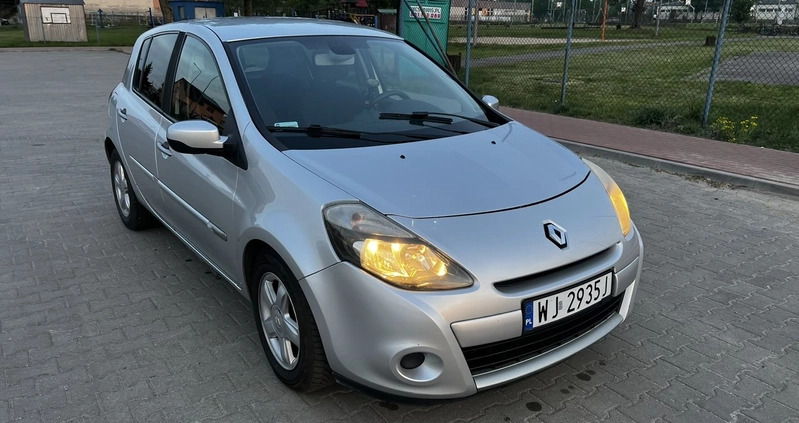 Renault Clio cena 14300 przebieg: 245000, rok produkcji 2009 z Nasielsk małe 301